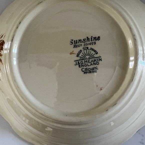 Vintage J & G Meakin Serveware - Picture 5 of 8